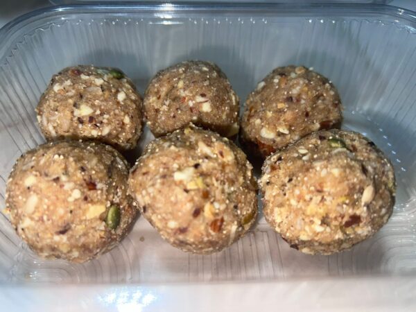 Dry fruit laddu