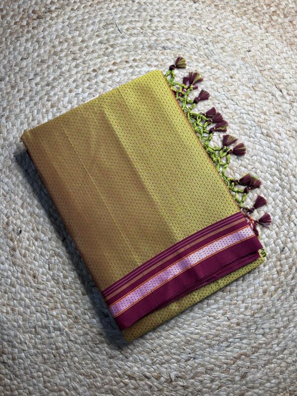 khun  saree - Image 3