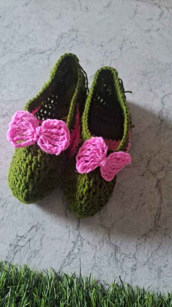 Handmade customized woollen wear