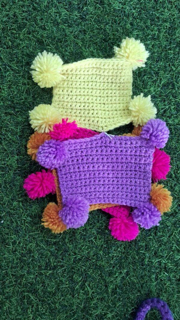 Handmade customized woollen wear