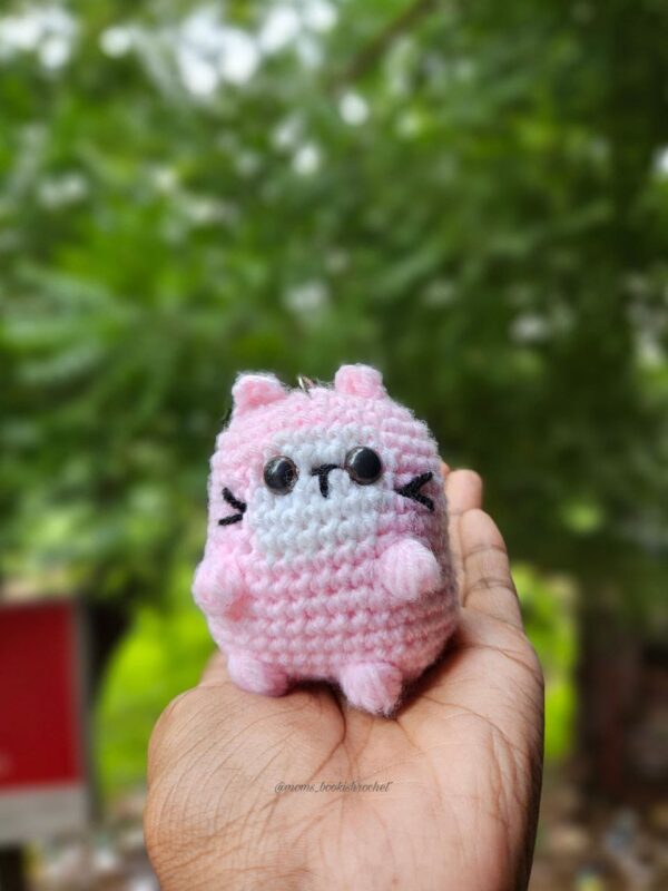 Kitten keychain