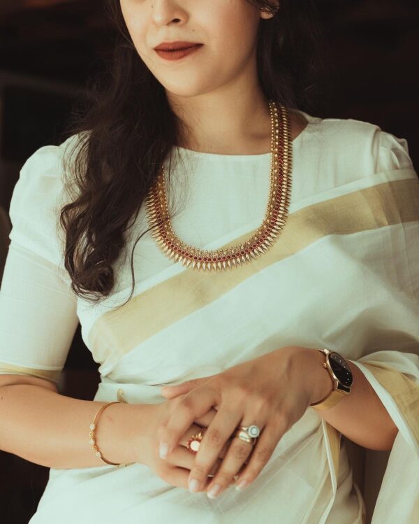 Traditional gold look Haram - Image 2