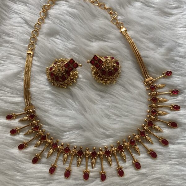 Gorgeous Square Kemp Spike Necklace With Jumka - Image 3