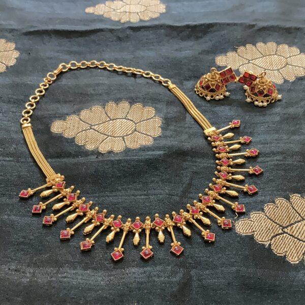 Gorgeous Square Kemp Spike Necklace With Jumka - Image 7