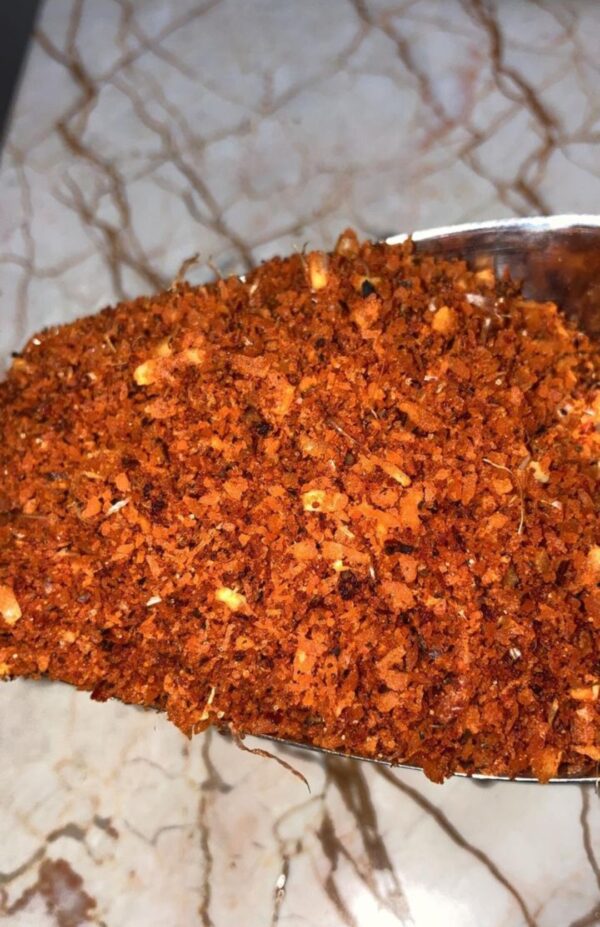 Bellulli kobri khara(garlic with dry coconut and spicy 🌶️) /100gm