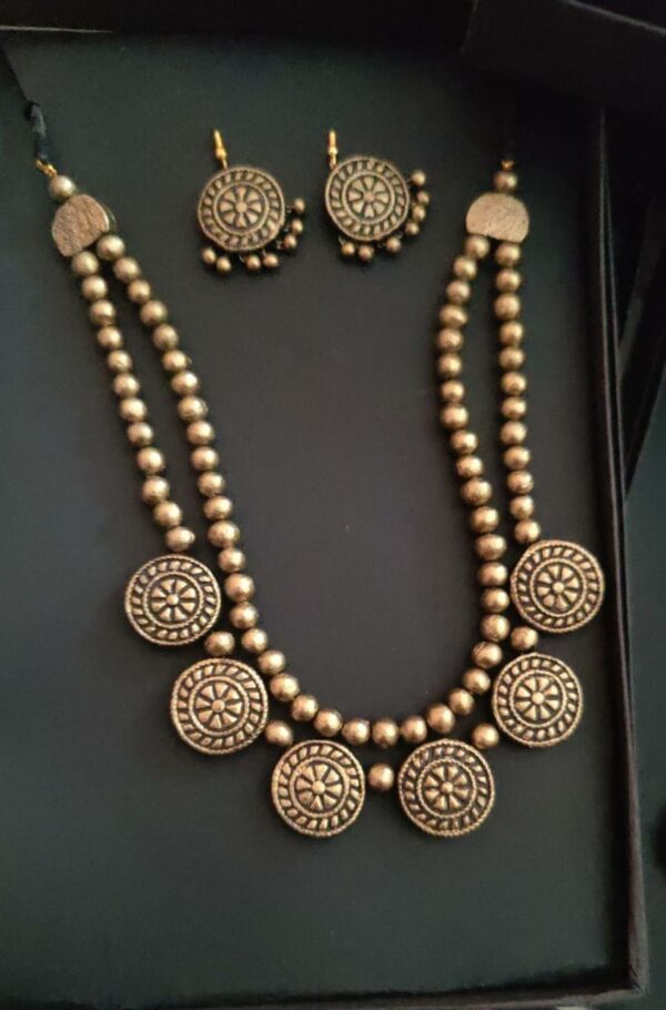 Terracotta jewellery set