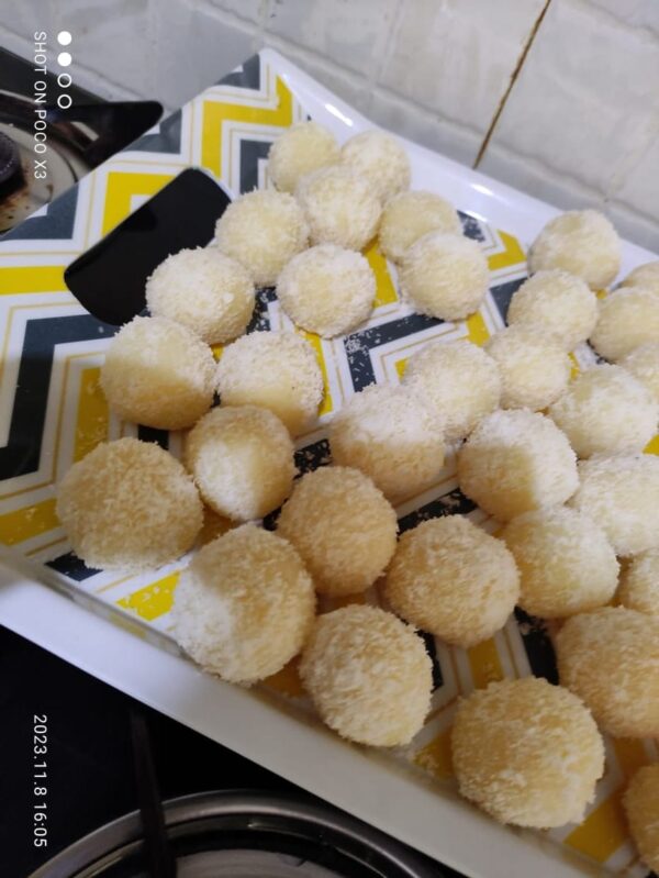 Coconut Laddoos 10