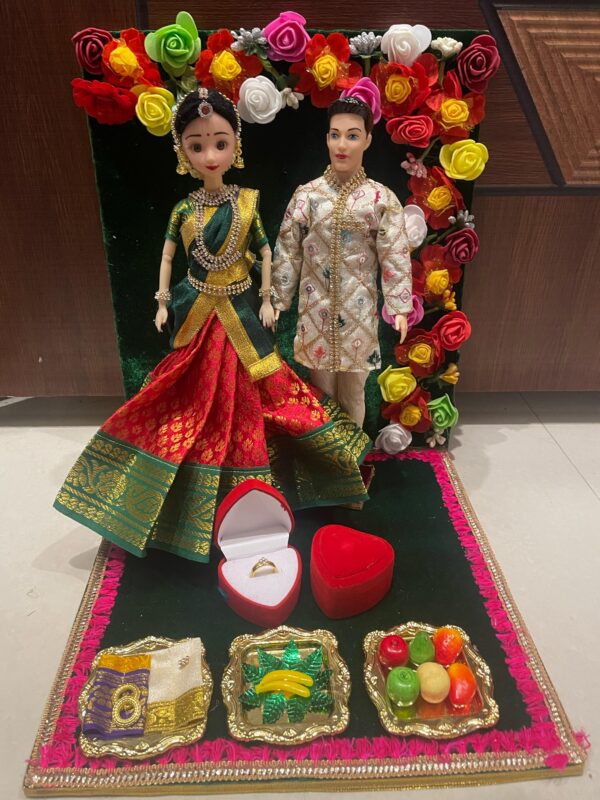 Engagement dolls - Image 4