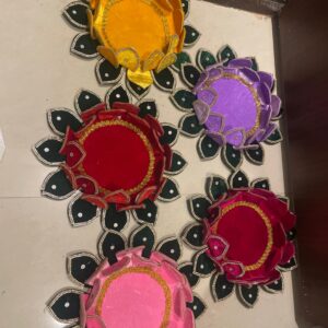 Velvet lotus stand