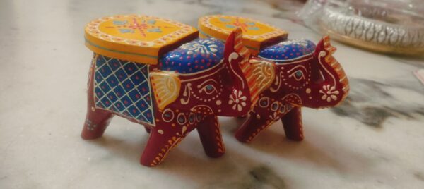 wooden elephant small