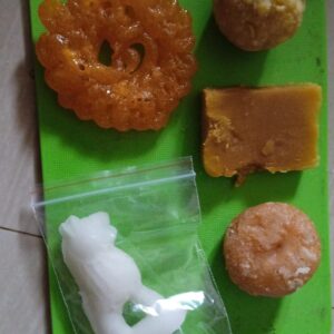 Comb seemantham sweets pack of 5