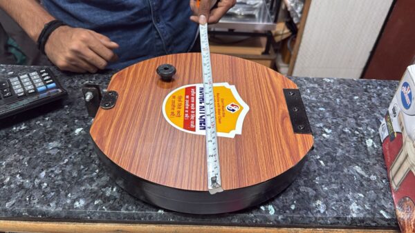 Roti presser/ roti maker  wooden 9 inch