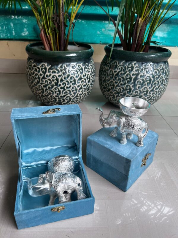 Elephant ankhand diya in velvet box* - Image 6